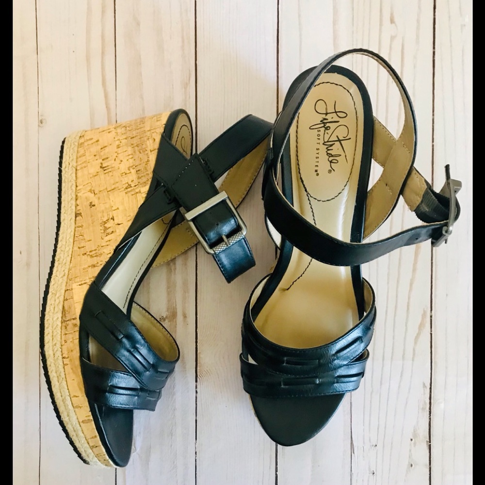 LifeStride Black  Platform Wedge Sandals/9w